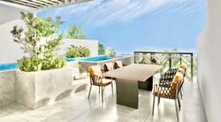 Onan Road (D15), Terrace #492347131